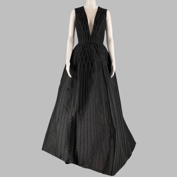 ISABEL SANCHIS Size 2 Black Nude Polyamide Silk Shiny Gown - Picture 1 of 8